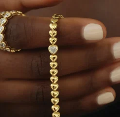 Heart Bracelet with Bezel Diamond